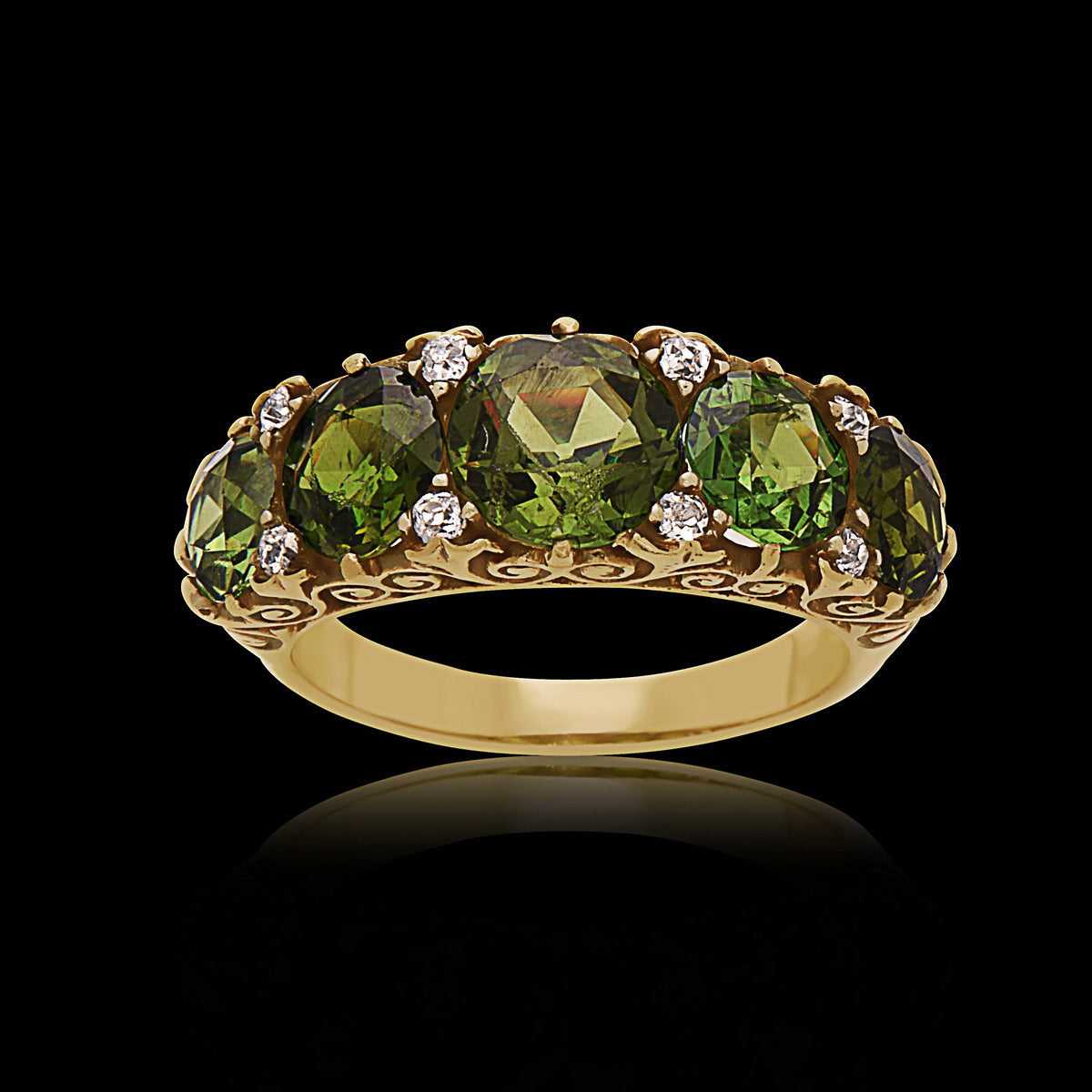 Victorian Gold Ring with Demantoid Garnet & Diamond