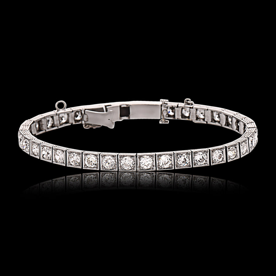 Art Deco Platinum Bracelet with Diamonds