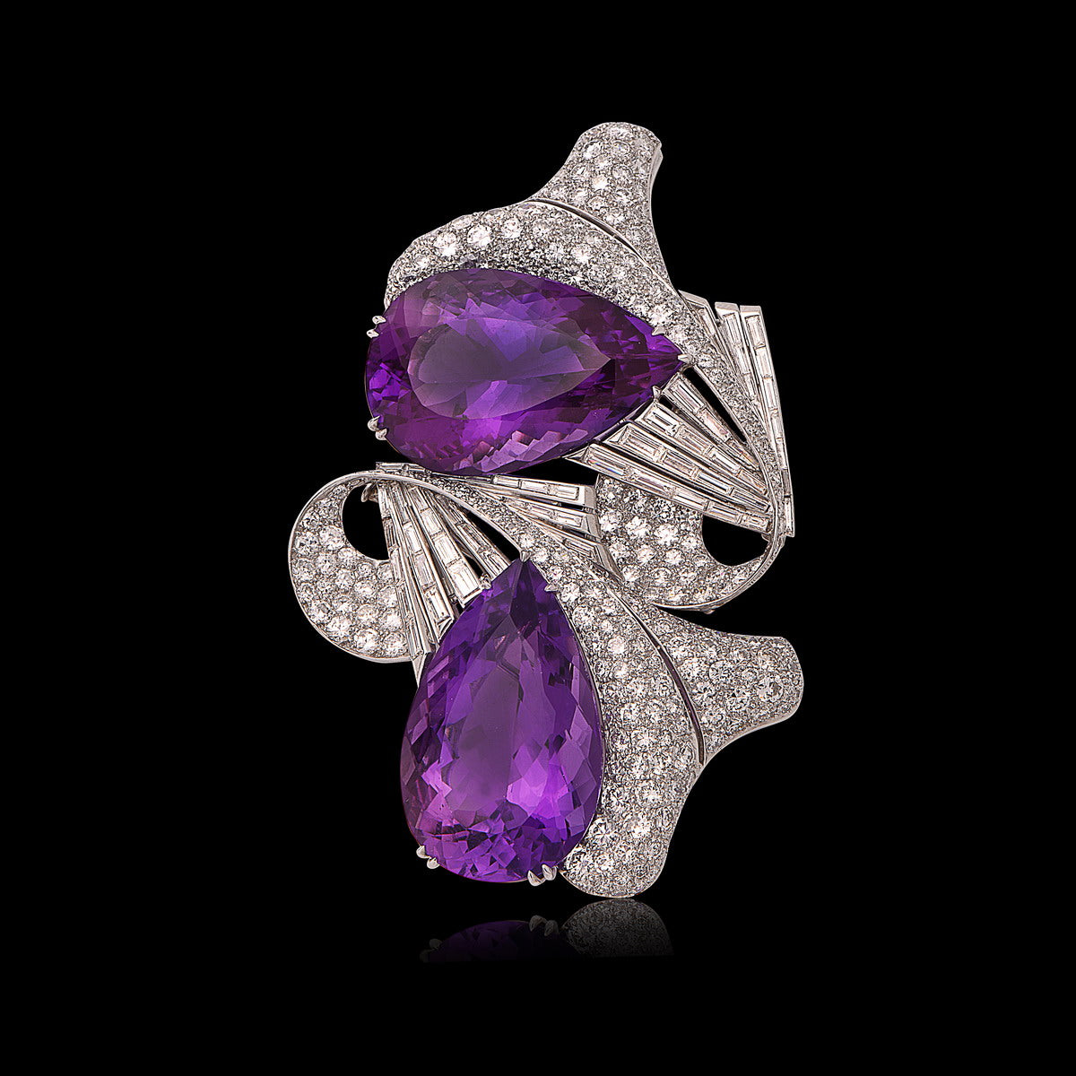 David Webb Amethyst Pin in White Gold & Platinum